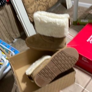 Lamo Savoy ankle boots.